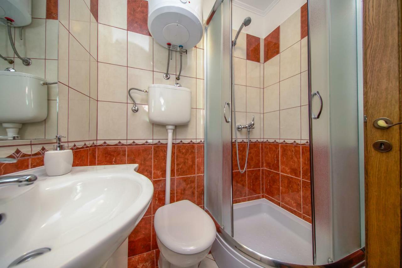 Apartment Stara Kuca Мали Стон Екстериор снимка