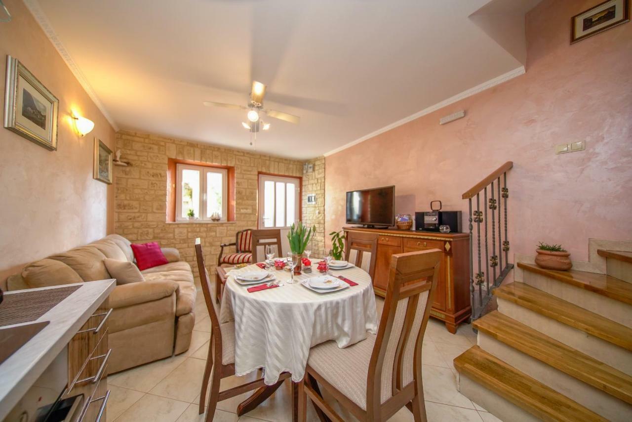 Apartment Stara Kuca Мали Стон Екстериор снимка